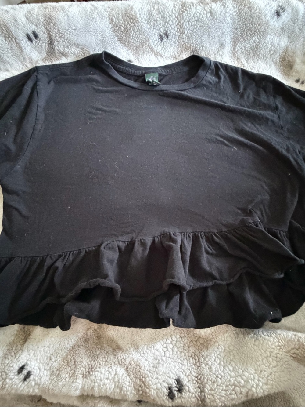 wild fable Black Ruffle-Hem Crop Top